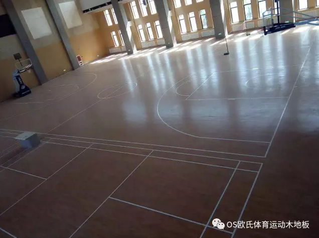 淄博市桓臺縣城南學校體育館木地板案例3 淄博市桓臺縣城南學校體育館木地板案例3