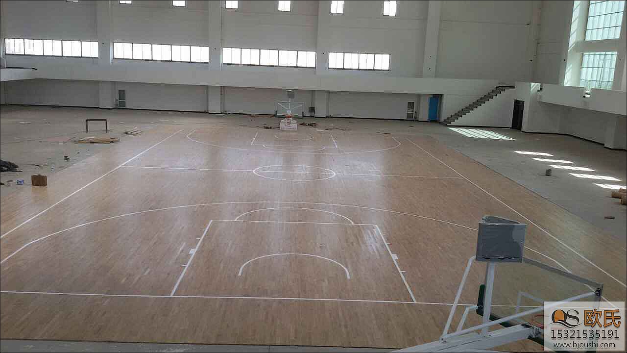 運(yùn)動(dòng)木地板 運(yùn)動(dòng)木地板