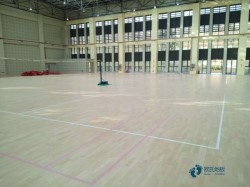 運(yùn)動(dòng)木地板翻新方案