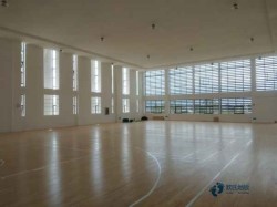 籃球場橡膠木地板施工標準