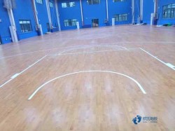 單龍骨體育場(chǎng)館木地板維護(hù)保養(yǎng)